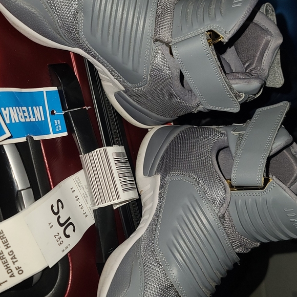 Jordan - Picture 2 of 3